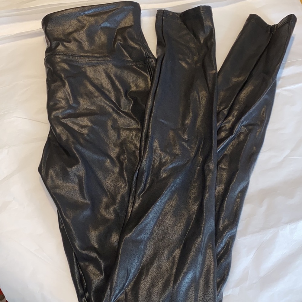 Spanx faux leather legging 🕷🕷🕷 - Picture 9 of 9